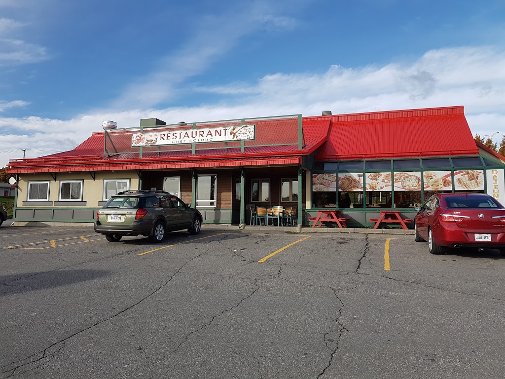 Chez Bolduc | 10969 Boulevard Sainte-Anne, Beaupré, QC G0A 1E0, Canada | Phone: (418) 827-4660
