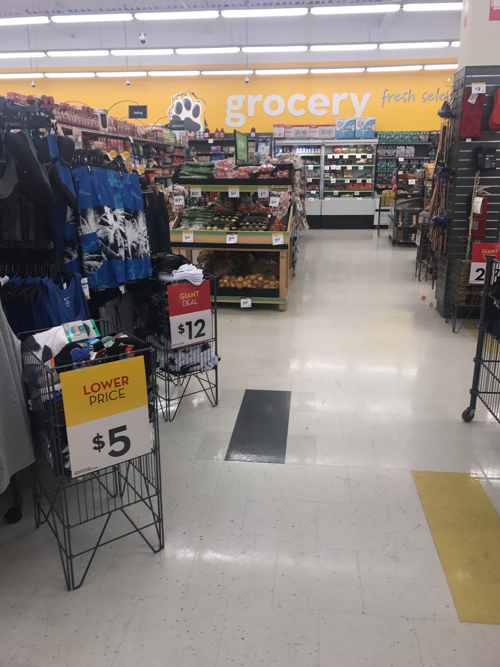 Giant Tiger | 12 Main St N, Acton, ON L7J 1W1, Canada | Phone: (519) 853-9446