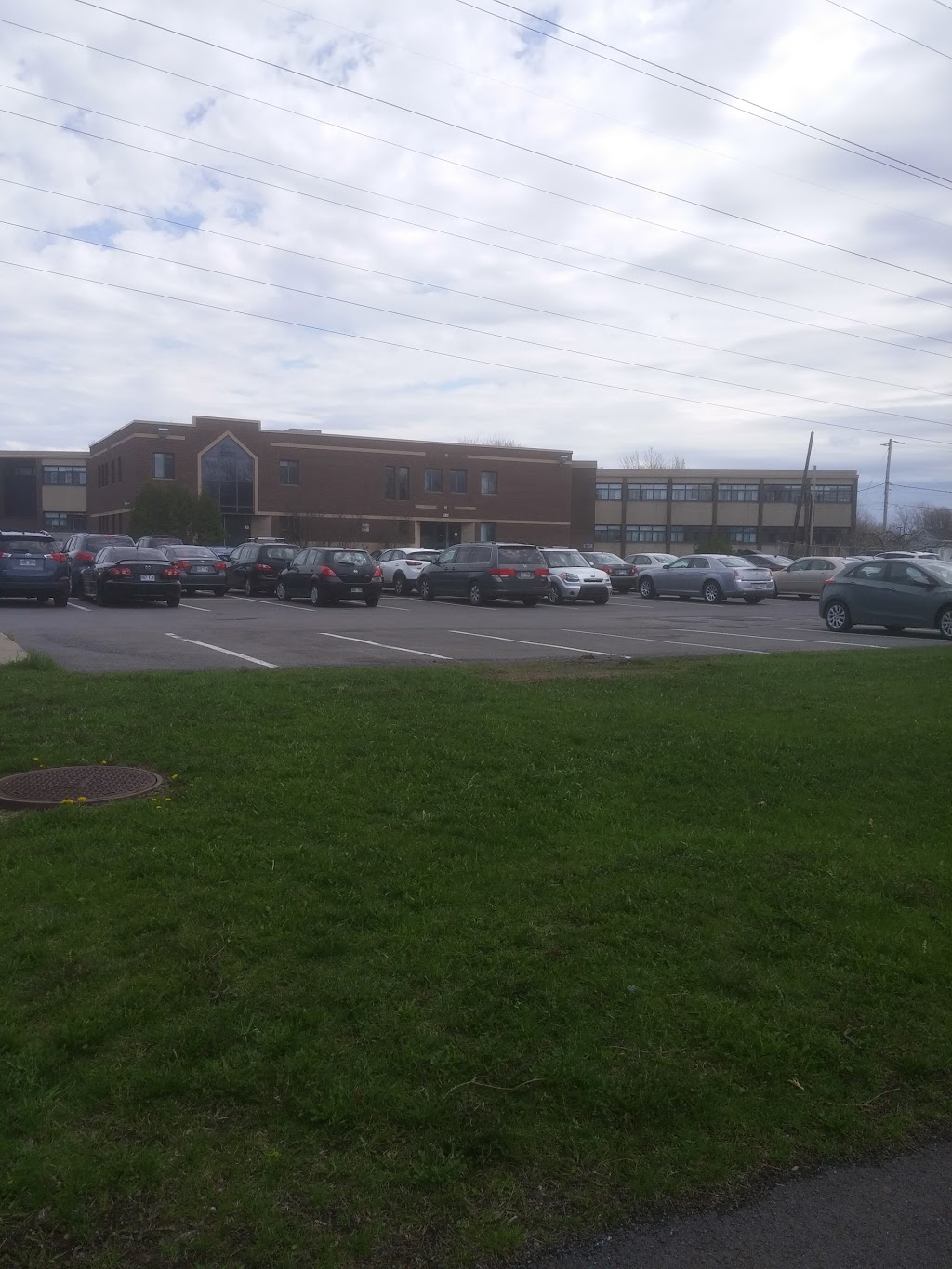 Paroisse Catholique Notre-Dame de lEspérance | 3300 BERNARD RUE, Brossard, QC J4Z, Canada