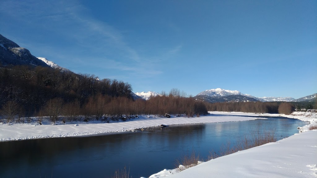 Mamquam River Trailhead - Government Rd, Squamish, BC V0N 1H0, Canada