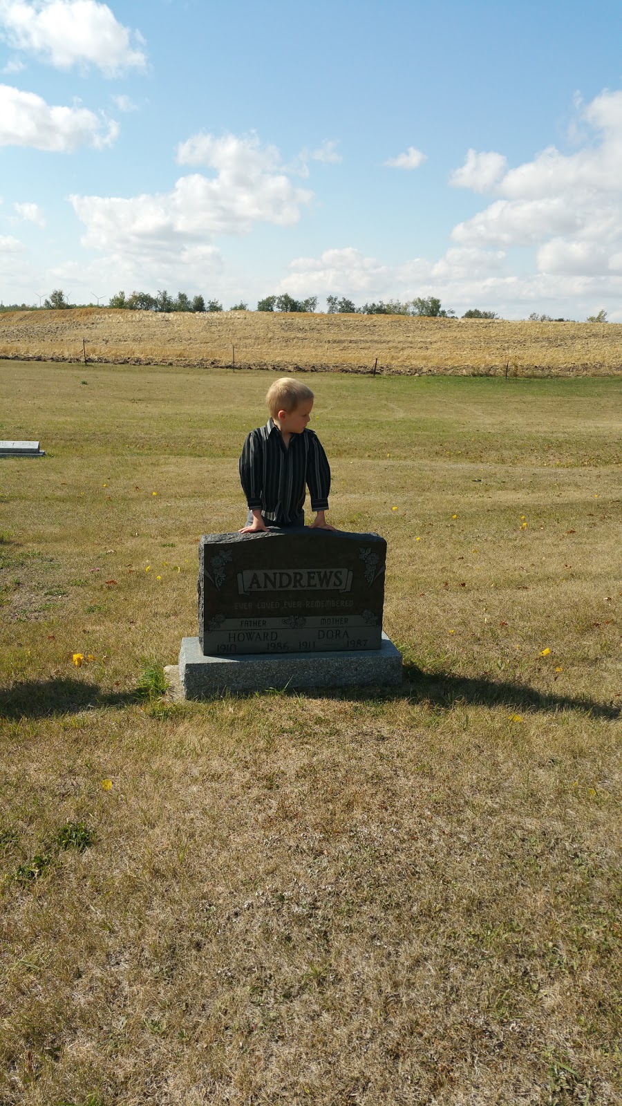 Somerset Community Hall | 201 1 St, Somerset, MB R0G 2L0, Canada | Phone: (204) 744-2663