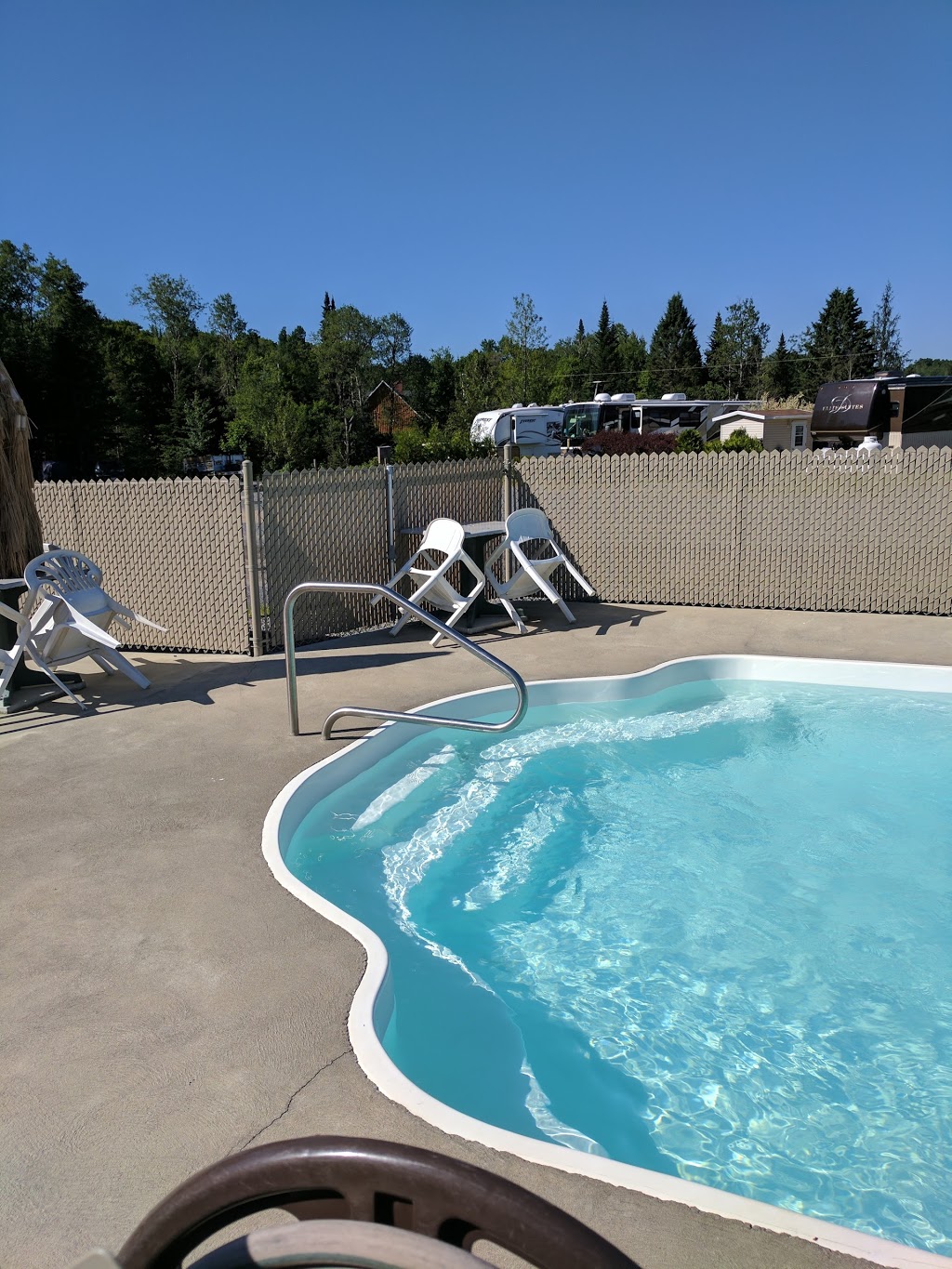 Camping La Mine dOr | 200 Rue du Camping, Notre-Dame-de-Montauban, QC G0X 1W0, Canada | Phone: (418) 336-2971
