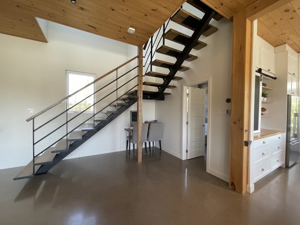 Chalet Plein Sud | 611 Rue Marie, Saint-Côme, QC J0K 2B0, Canada | Phone: (514) 582-8524