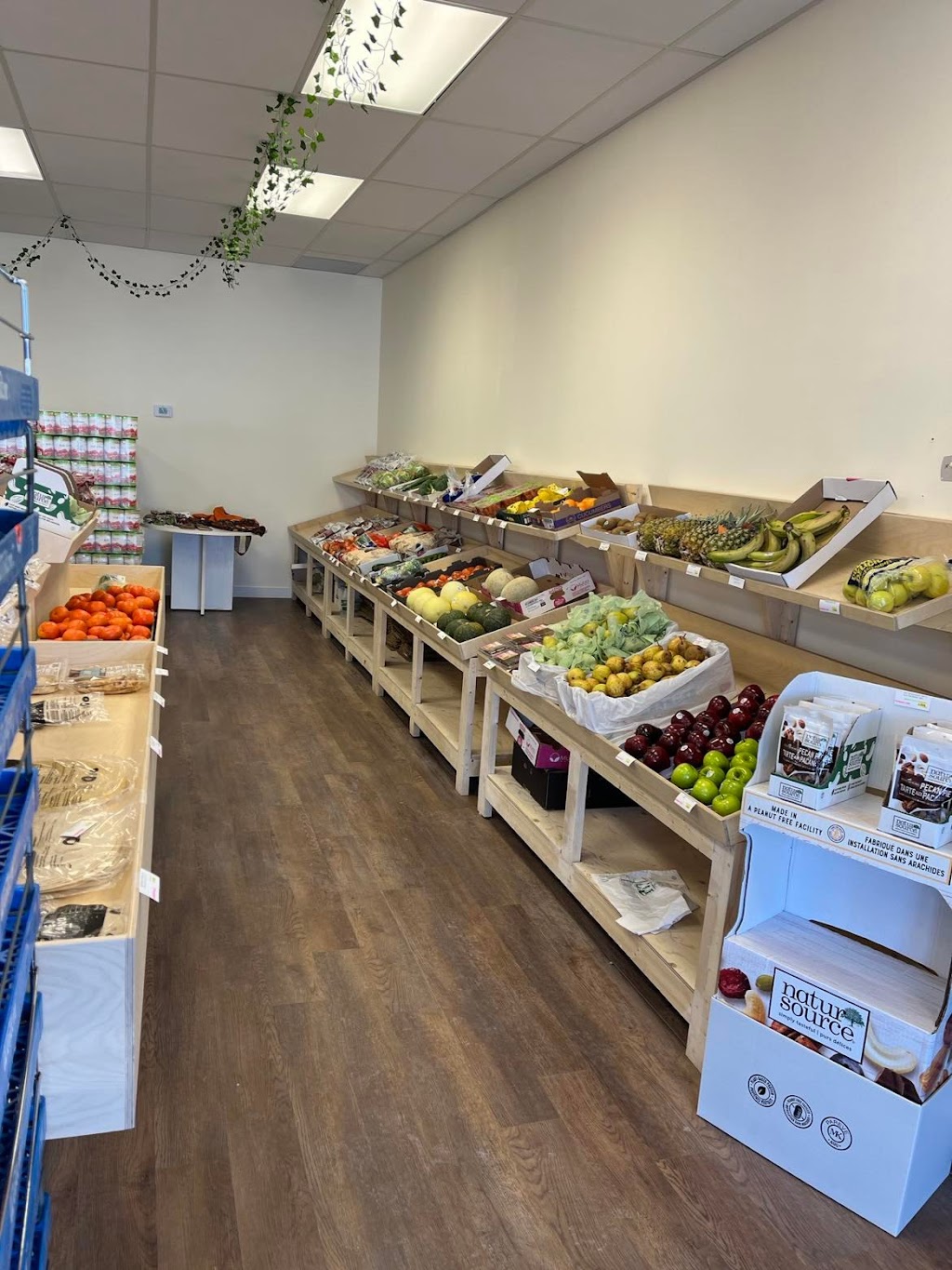 Supermarché SavePlus | 3040 Chem. de la Rivière-Cachée, Boisbriand, QC J7H 1H9, Canada | Phone: (514) 531-2980