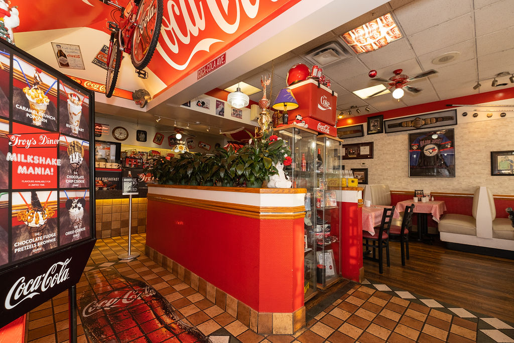 Troys Diner Inc | 295 Main St E, Milton, ON L9T 1P1, Canada | Phone: (905) 878-8783