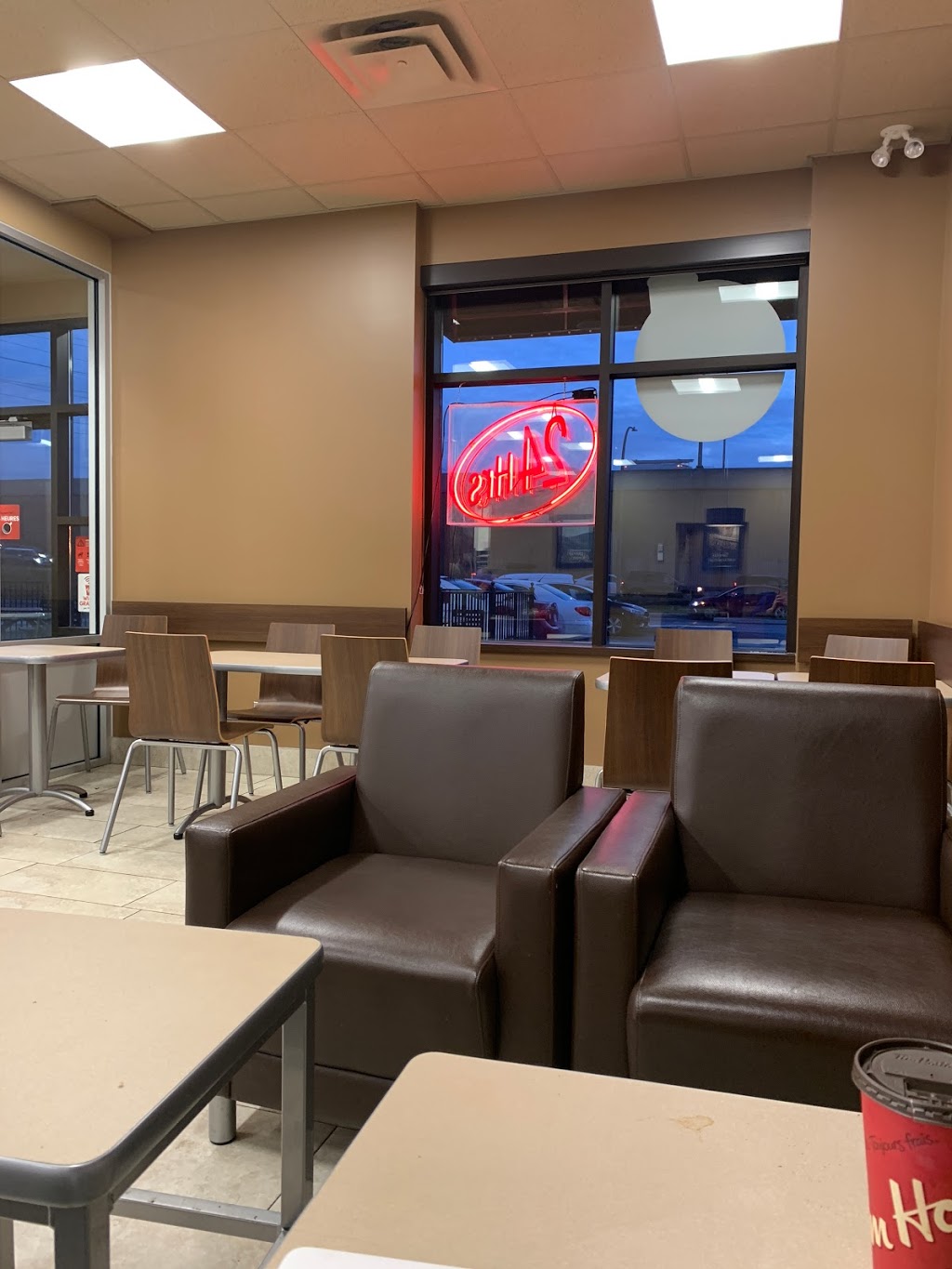 Tim Hortons | 3650 Rue de Salaberry, Pierrefonds, QC H8Y 3L4, Canada | Phone: (514) 956-0564