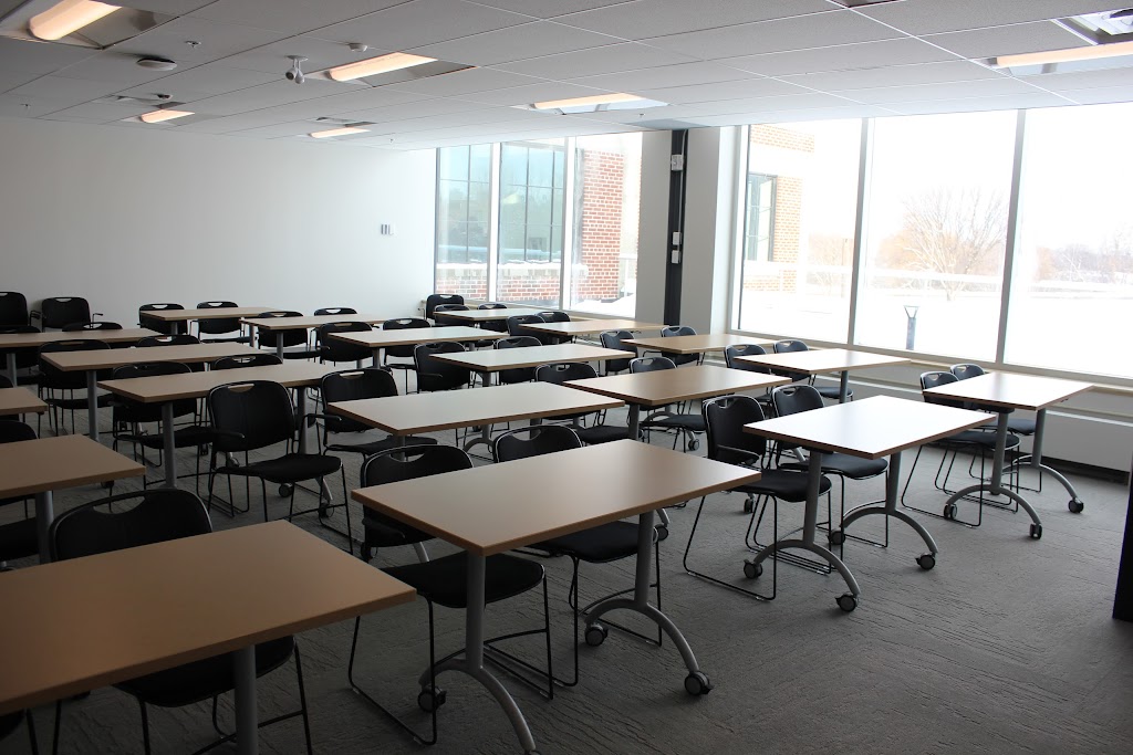 Invest Ottawa | 7 Bayview Station Rd, Ottawa, ON K1Y 2C5, Canada | Phone: (613) 828-6274