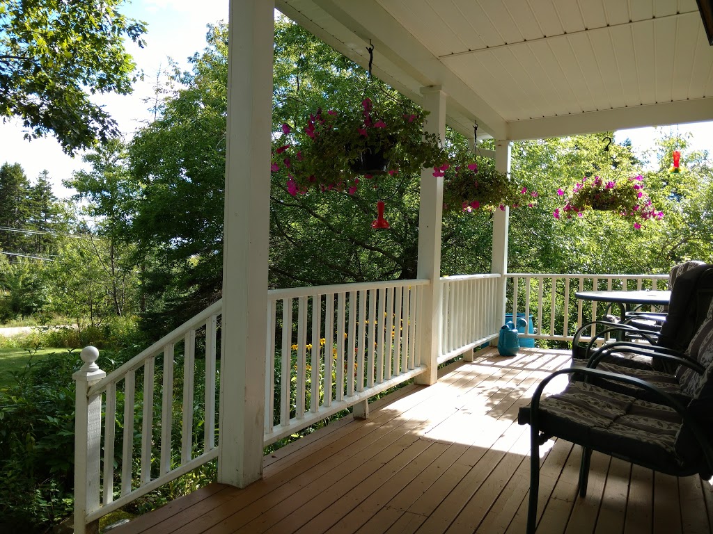 Innisfree Bed & Breakfast | 4270 NB-114, Lower Cape, NB E4H 3P4, Canada | Phone: (506) 734-3510