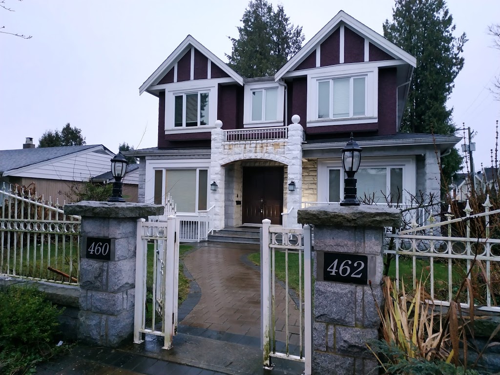oakridge mall station house | 460 W 45th Ave, Vancouver, BC V5Y 2W6, Canada | Phone: (604) 715-0859