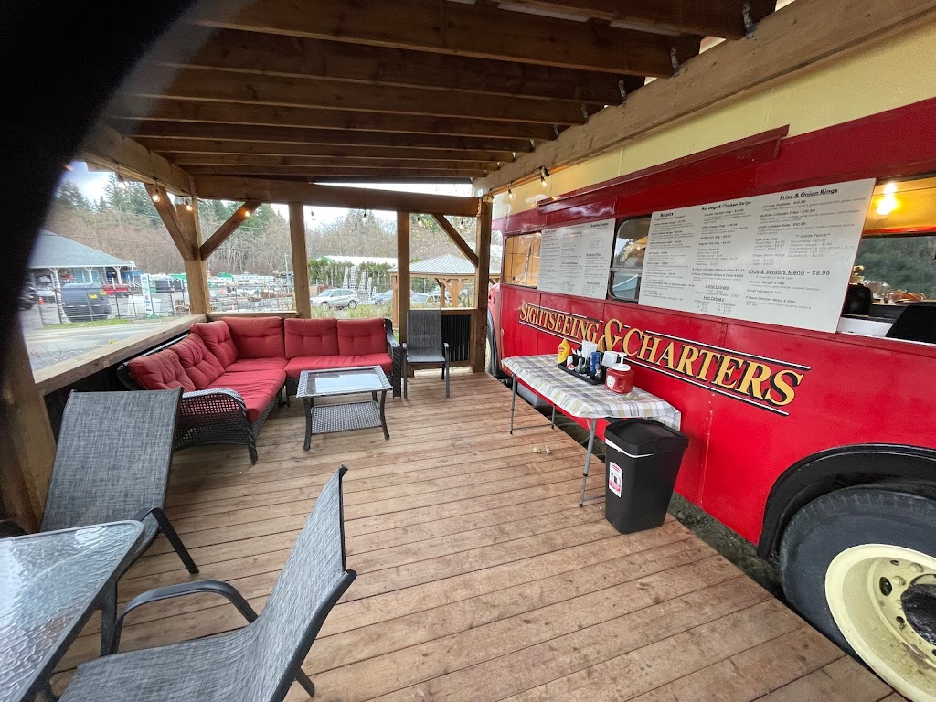 Double deckker Breakfast and burger bus | 8256 N Island Hwy, Black Creek, BC V9J 1H7, Canada | Phone: (250) 830-4053