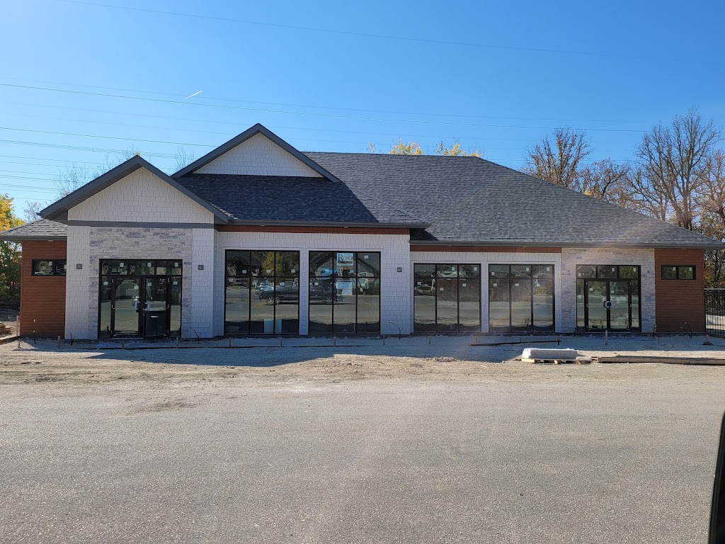 Roo Construction | 98 Mahonee Dr, Winnipeg, MB R2G 3S2, Canada | Phone: (204) 995-1633