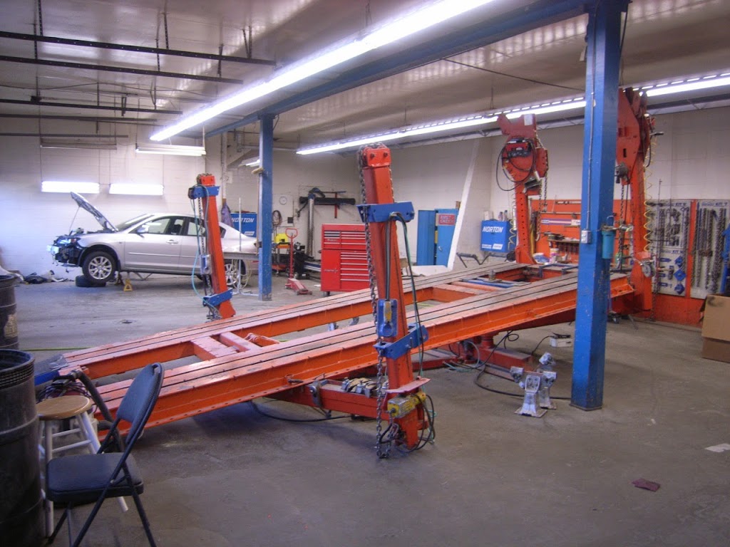 CSN Mid-Island Auto Collision Ltd | 123 Terminal Ave, Nanaimo, BC V9R 5C6, Canada | Phone: (250) 753-5123
