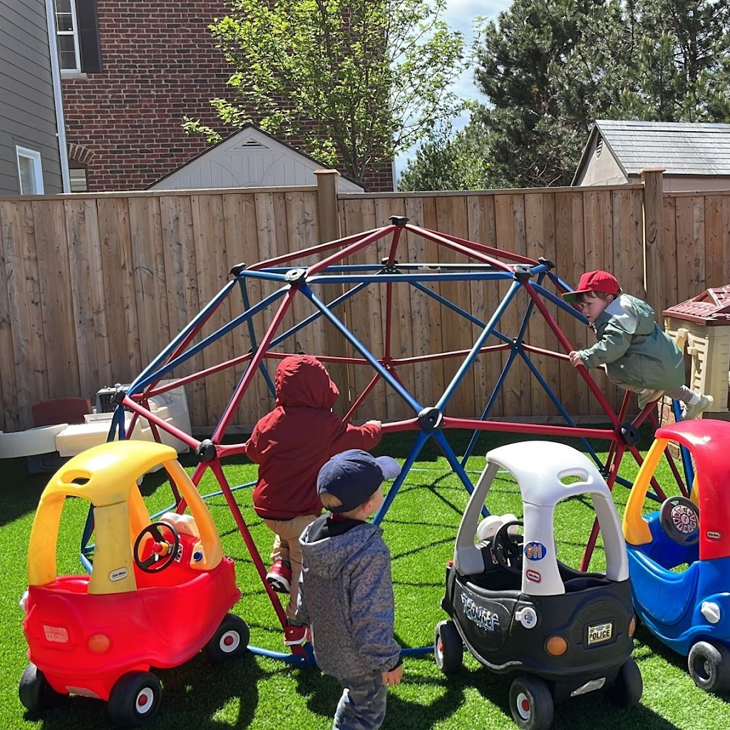 Cutie Pie Daycare & Child Development Centre | 199 Matthew Boyd Crescent, Newmarket, ON L3X 3C7, Canada | Phone: (905) 235-8877