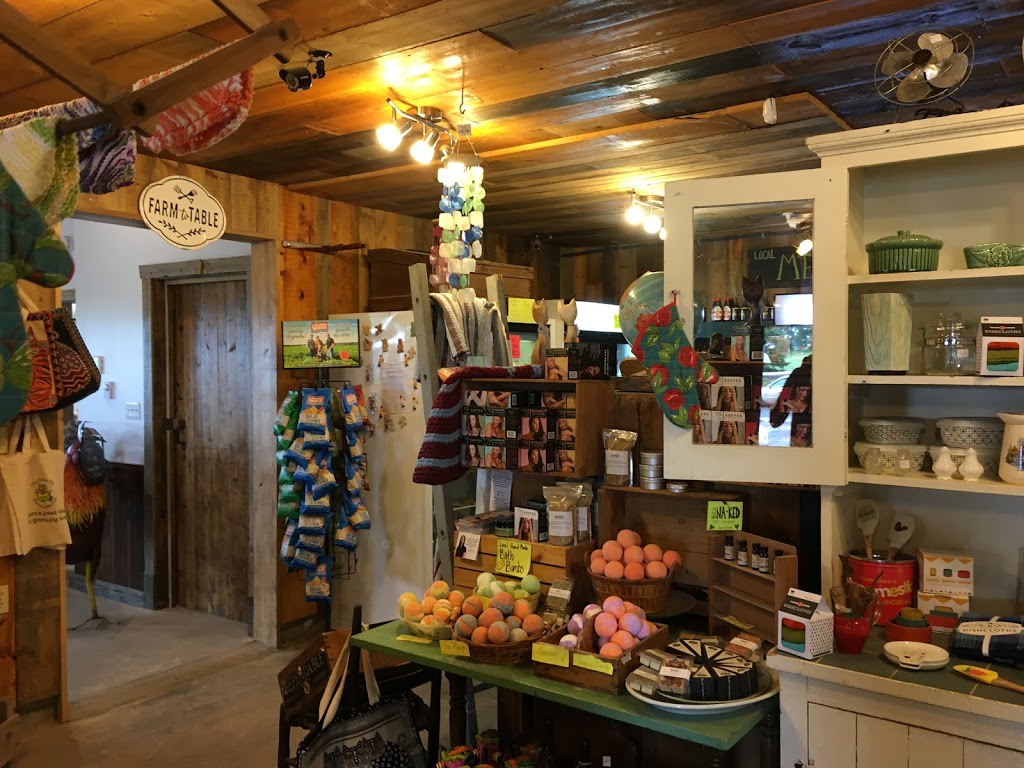 Green Pig Country Market Ltd | 2927 Fredericton Rd, Salisbury, NB E4J 2E6, Canada | Phone: (506) 372-5640