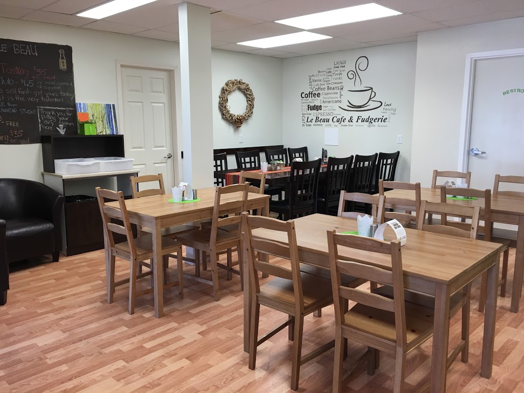 Le Beau Café & Fudgerie | 30 Third St S, Beausejour, MB R0E 0C0, Canada | Phone: (204) 268-4866