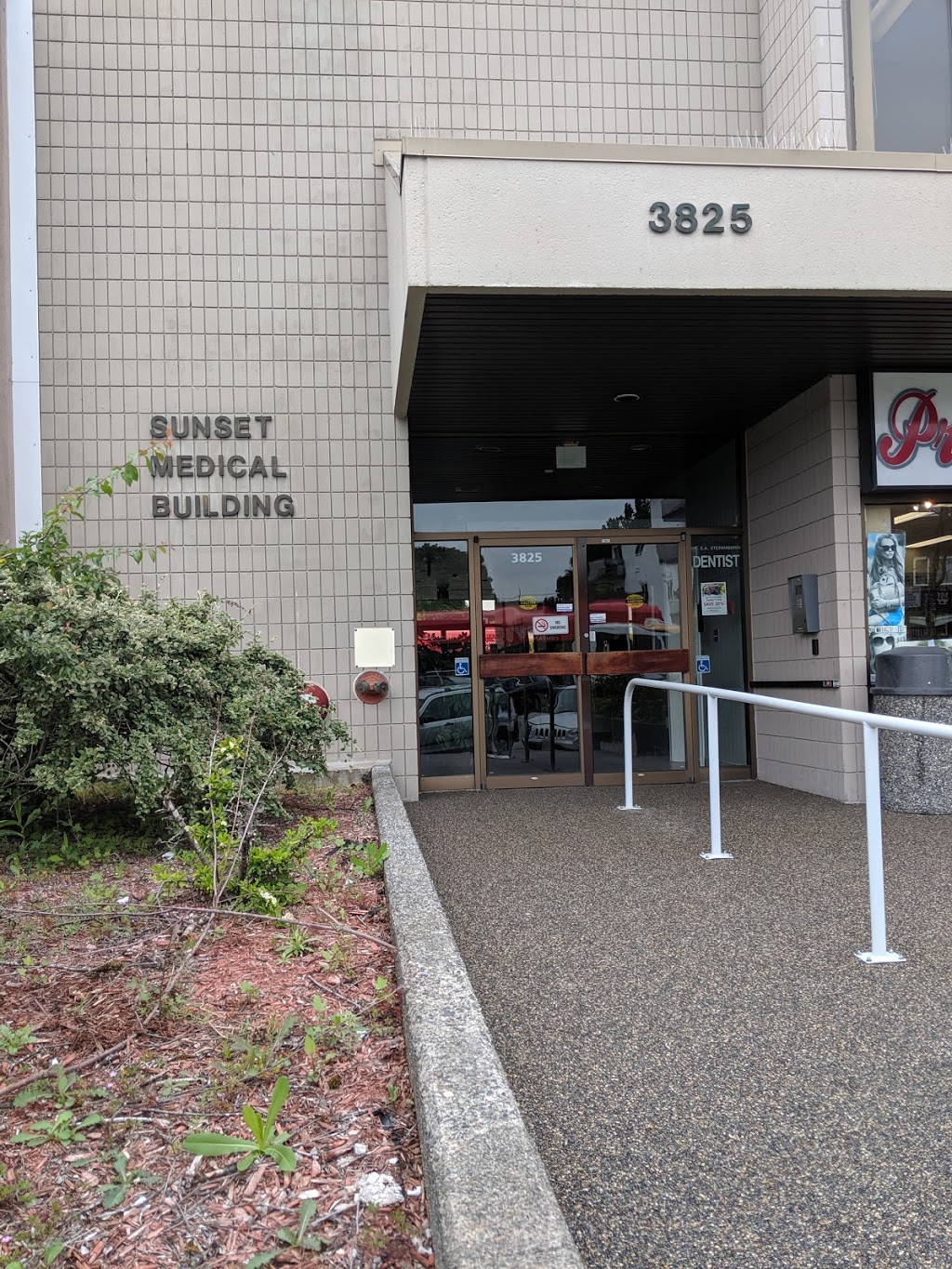 Burnaby Orthopedic Surgery Inc | doctor | 106 – 3825 Sunset St, Burnaby, BC V5G 1T4, Canada | 6044379600 OR +1 604-437-9600