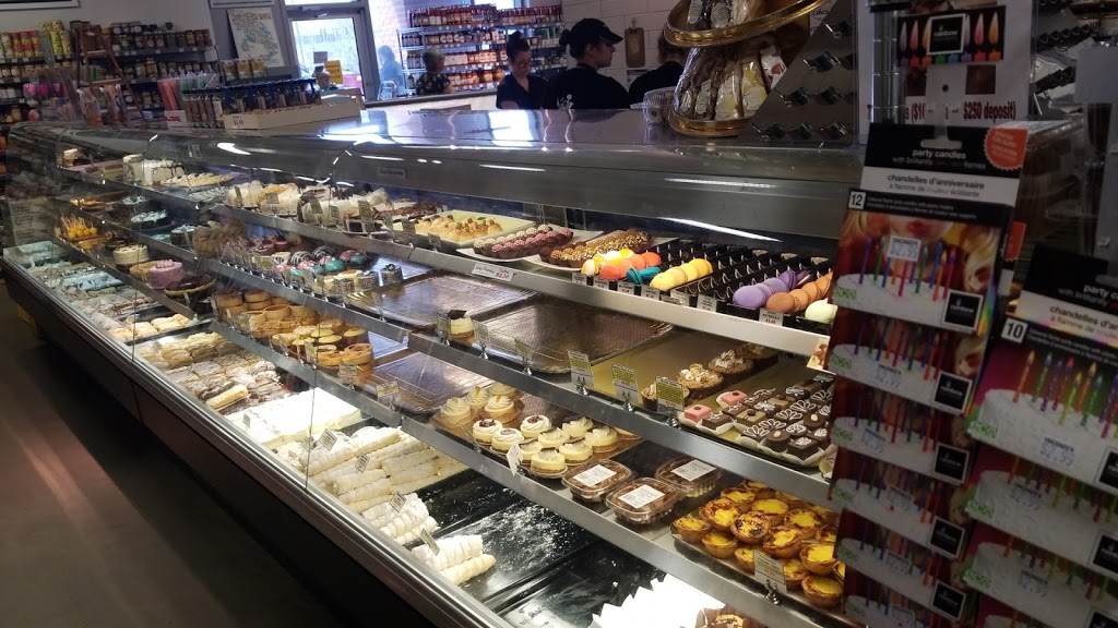 Vincenzos | 150 Caroline St S, Waterloo, ON N2L 0A5, Canada | Phone: (519) 741-1437