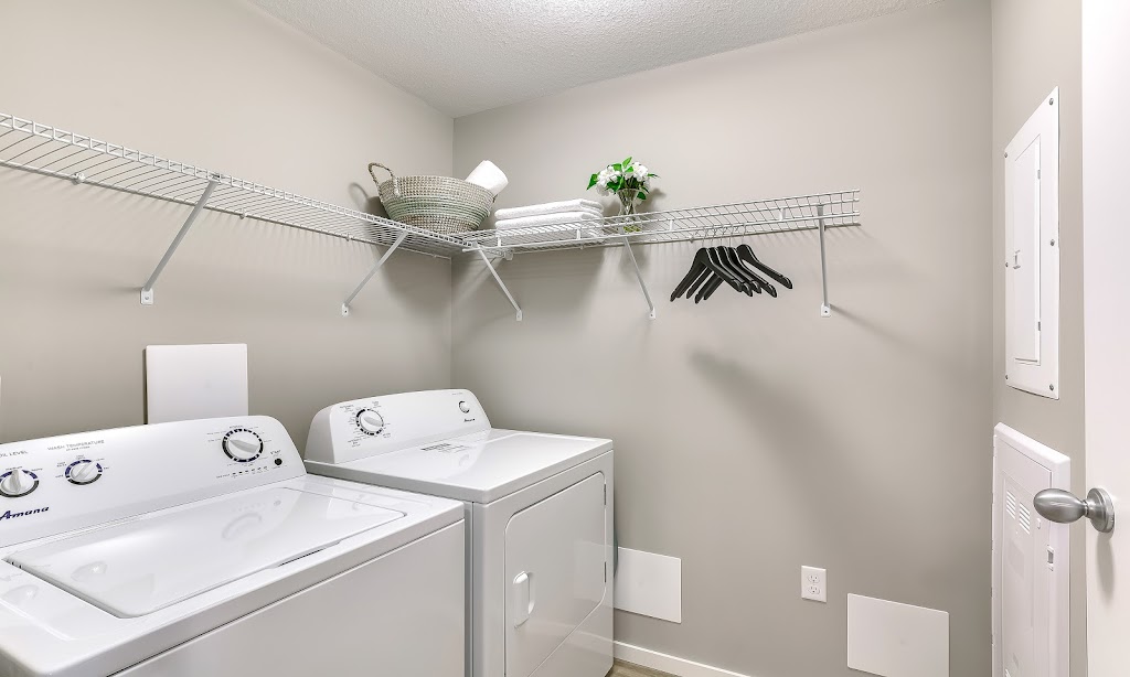 Bishop Heights - Broadstreet Properties Ltd. | 745 Ballantrae Dr, Winnipeg, MB R3T 6G5, Canada | Phone: (866) 736-8515