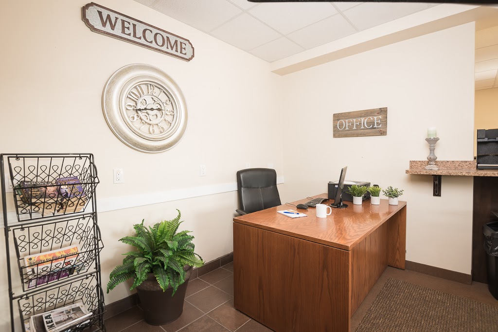 Heartland Hotel | 5702 47 Ave, Lamont, AB T0B 2R0, Canada | Phone: (780) 579-2001