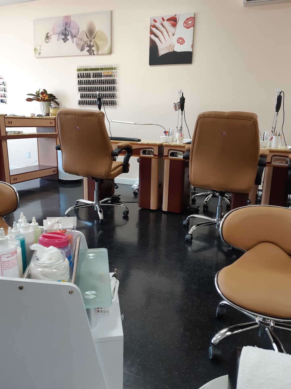 Salon Lyly | 263 rte 338, Les Coteaux, QC J7X 1A2, Canada | Phone: (450) 217-1231