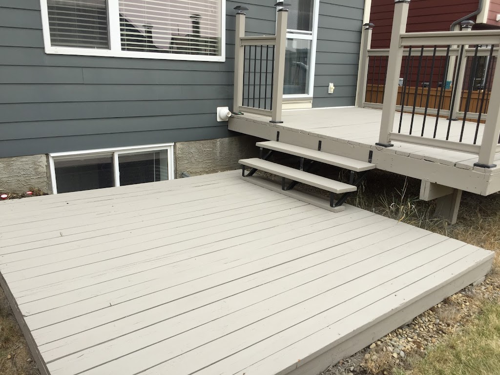 Samson’s staining fence and decks | 2608 Oakmoor Dr SW, Calgary, AB T2V 4E7, Canada | Phone: (403) 554-7959
