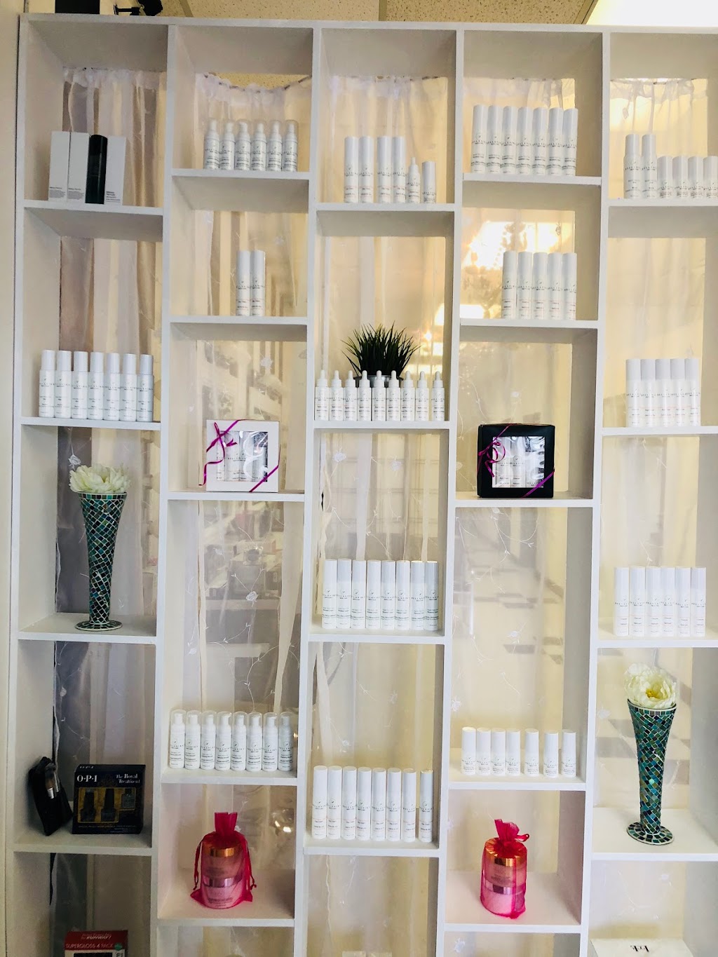 Sahara Oasis Spa | 1030 Keewatin St #5, Winnipeg, MB R2R 2E2, Canada | Phone: (204) 633-7030