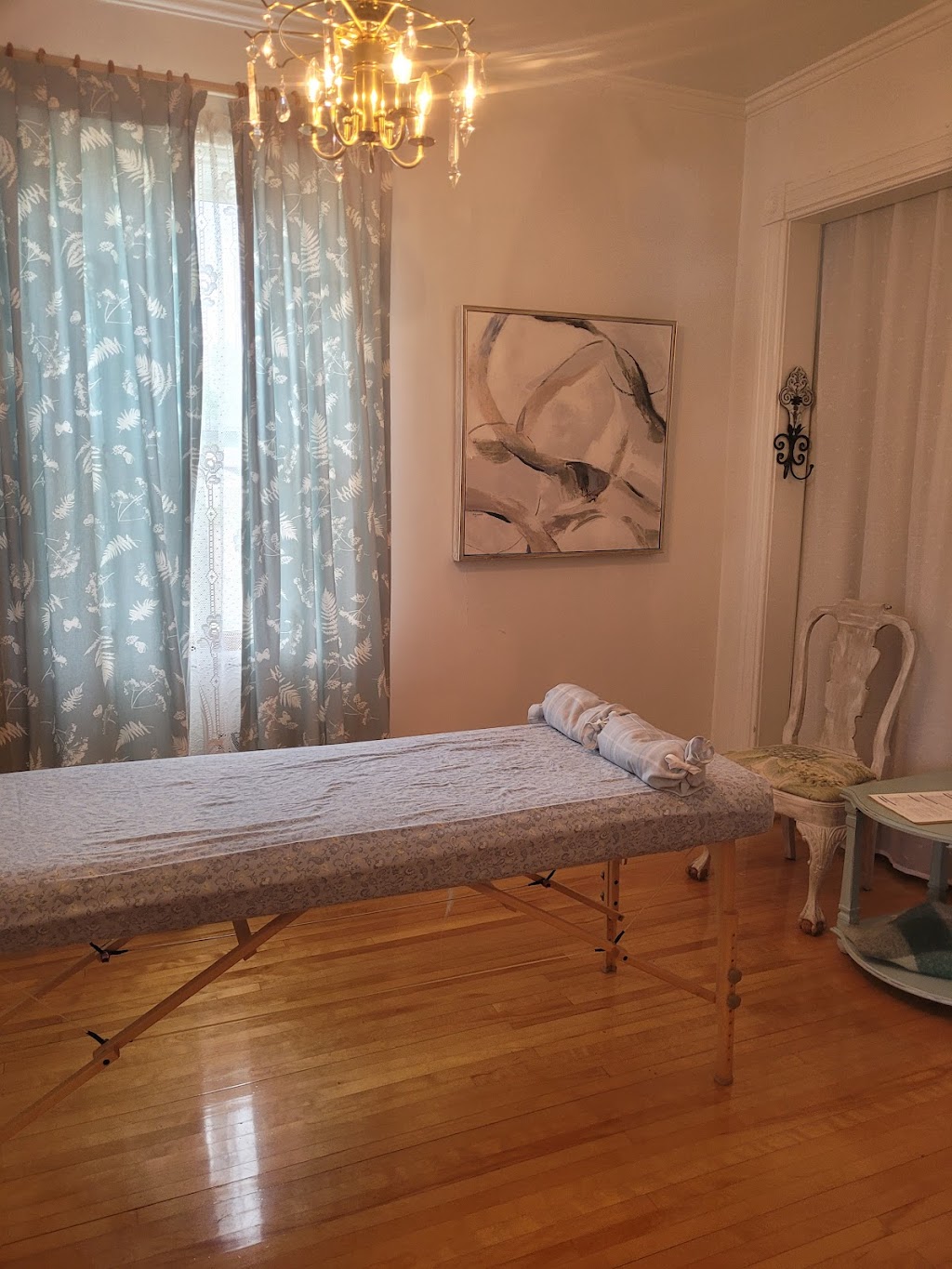 Julie Moisan massothérapeute | 50 Rue LAnnonciation N, Rivière-Rouge, QC J0T 1T0, Canada | Phone: (450) 275-4248