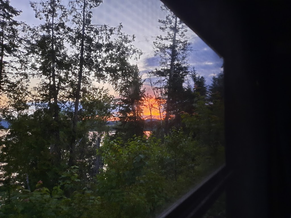 Camping & Pourvoirie Constantineau | 282 Chem. du Tour du Lac, Sainte-Anne-du-Lac, QC J0W 1V0, Canada | Phone: (819) 586-2690
