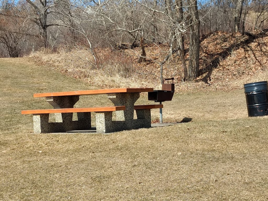 MacKinnon Ravine Park | Edmonton, AB T5N 3M7, Canada