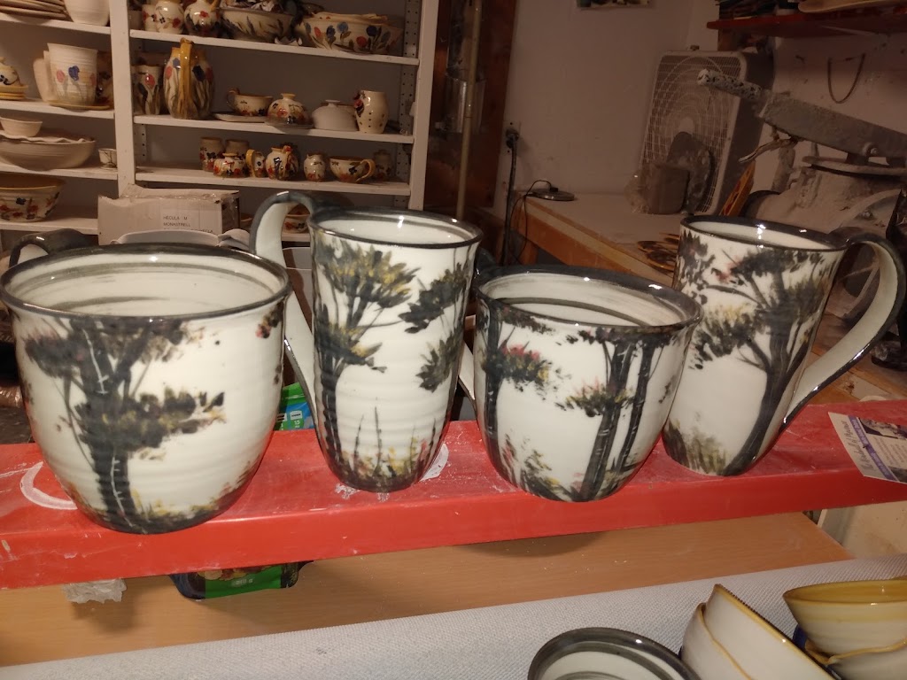 The Windmill of Provence Pottery | Reeds Bay Rd, Frontenac Islands, ON K0H 2Y0, Canada | Phone: (613) 888-2456