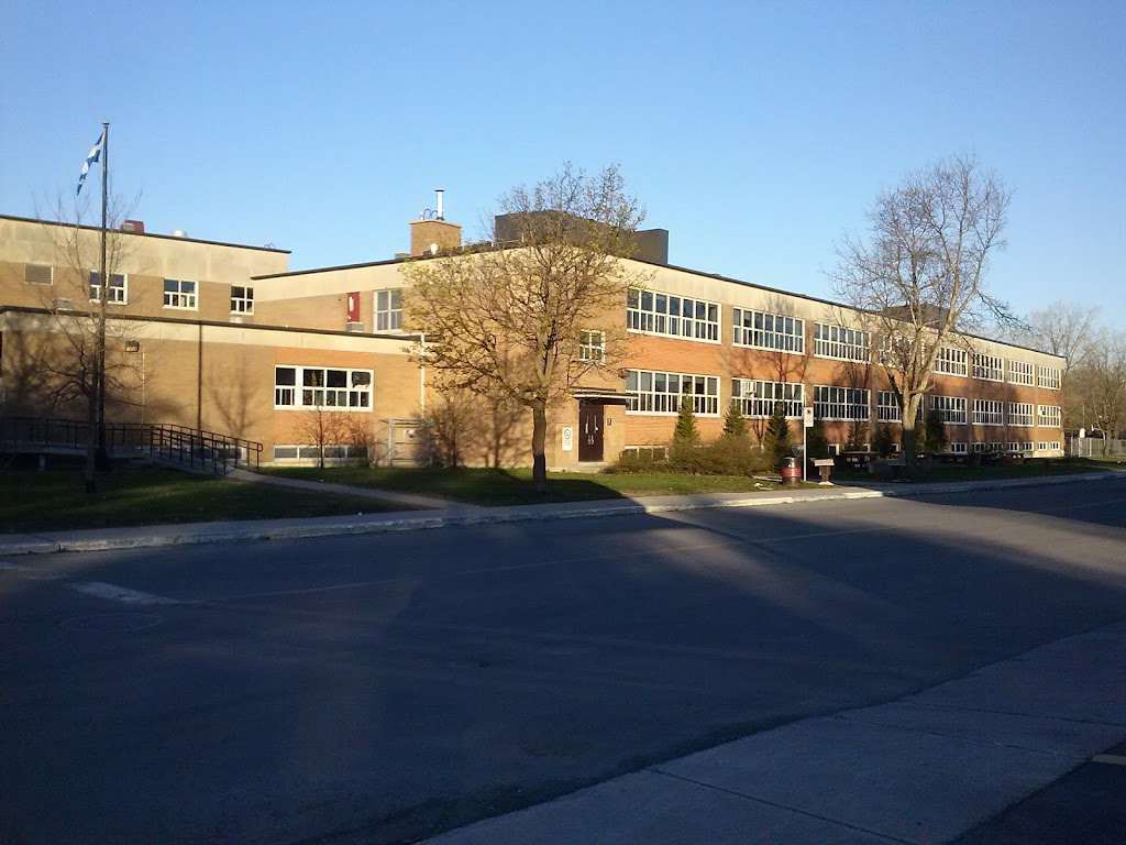 École primaire Eurêka | 200 Bd de la Concorde E, Laval, QC H7G 2C8, Canada | Phone: (450) 662-7000
