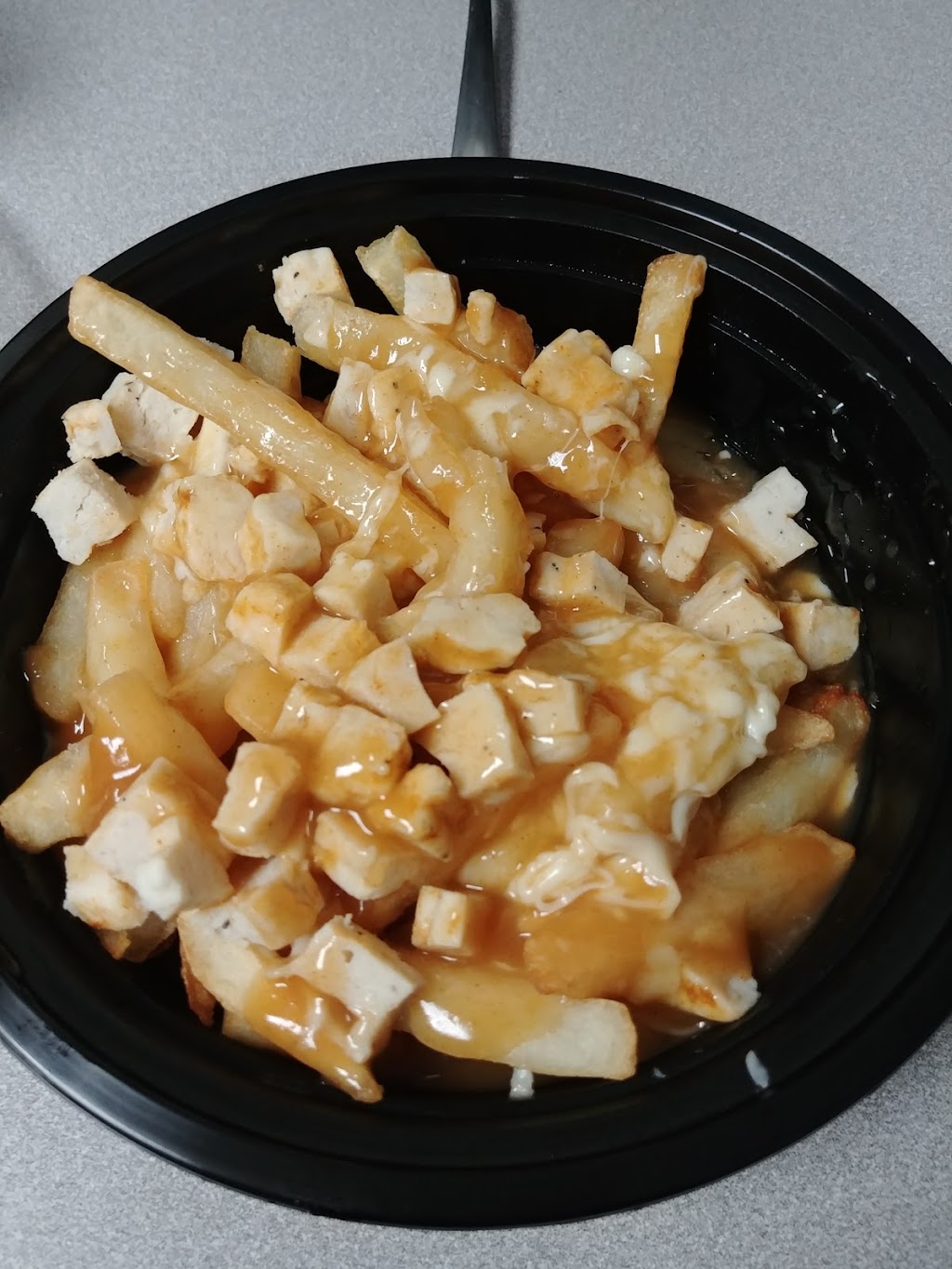 Place Tevere | 800 DE, Rue De La Gauchetière O, Montreal, QC H5A 1K6, Canada | Phone: (514) 871-1316