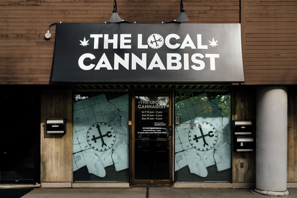 The Local Cannabist | 14727 87 Ave NW, Edmonton, AB T5R 4E5, Canada | Phone: (780) 484-9333