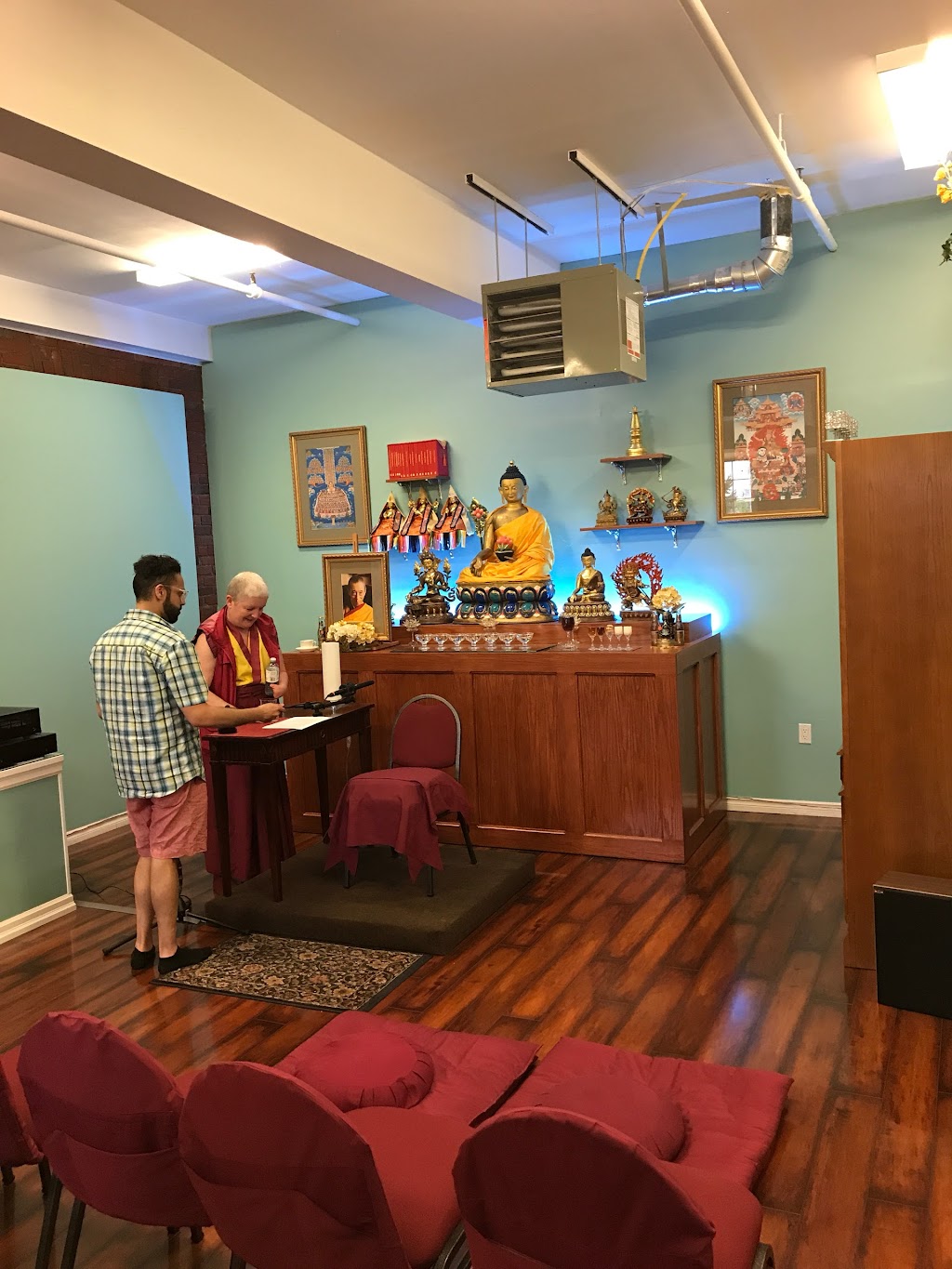 Samudra Kadampa Buddhist Centre | 370 Main St E, Hamilton, ON L8N 1J6, Canada | Phone: (905) 523-9533