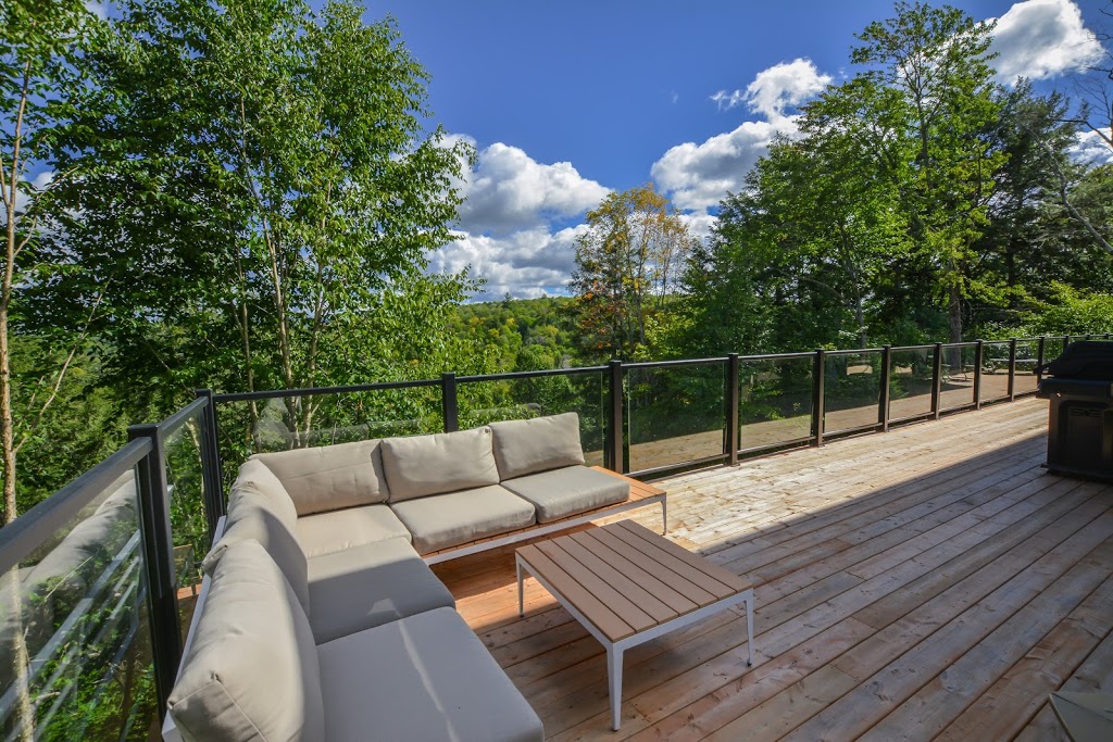 Alpine Chalet | 50 Rue du Mont-Sanford, La Conception, QC J0T 1M0, Canada | Phone: (819) 774-0203