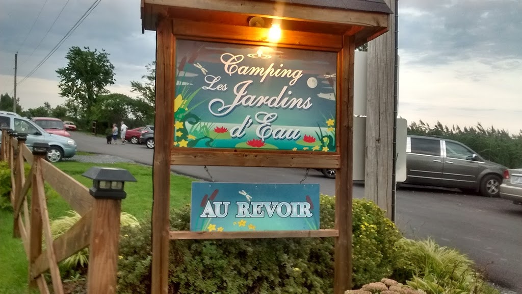 Camping les Jardins DEau | 696 Chemin du Ruisseau-Barré, Marieville, QC J3M 1P2, Canada | Phone: (514) 826-2351
