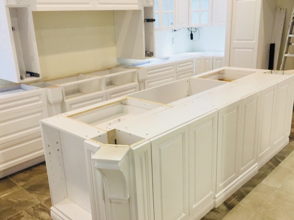 Silverado Kitchen Rock | 3152 Donald B. Munro Dr, Kinburn, ON K0A 2H0, Canada | Phone: (613) 369-8194