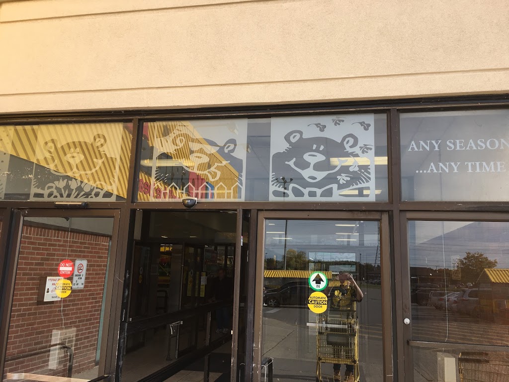 Willow West Mall | 183 Silvercreek Pkwy N, Guelph, ON N1H 3T2, Canada | Phone: (519) 821-4310