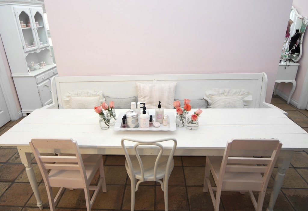 Frilly Lilly | 2105 4 St SW, Calgary, AB T2S 1W8, Canada | Phone: (403) 229-4023
