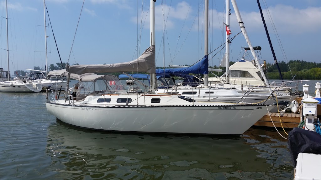 Custom Yacht Builder | 1710 Charles St, Whitby, ON L1N 1C2, Canada | Phone: (866) 279-2248