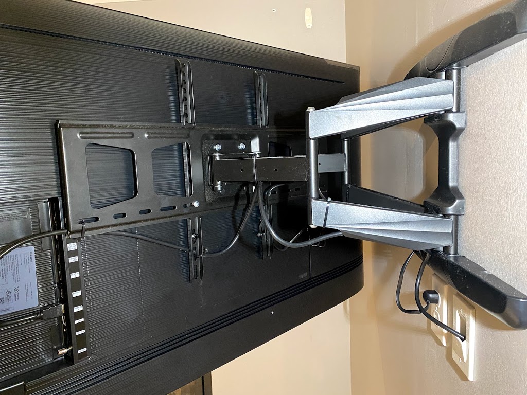 TV Installation Service | 57 Upper Duke Crescent, Unionville, ON L6G 0B9, Canada | Phone: (647) 977-1256