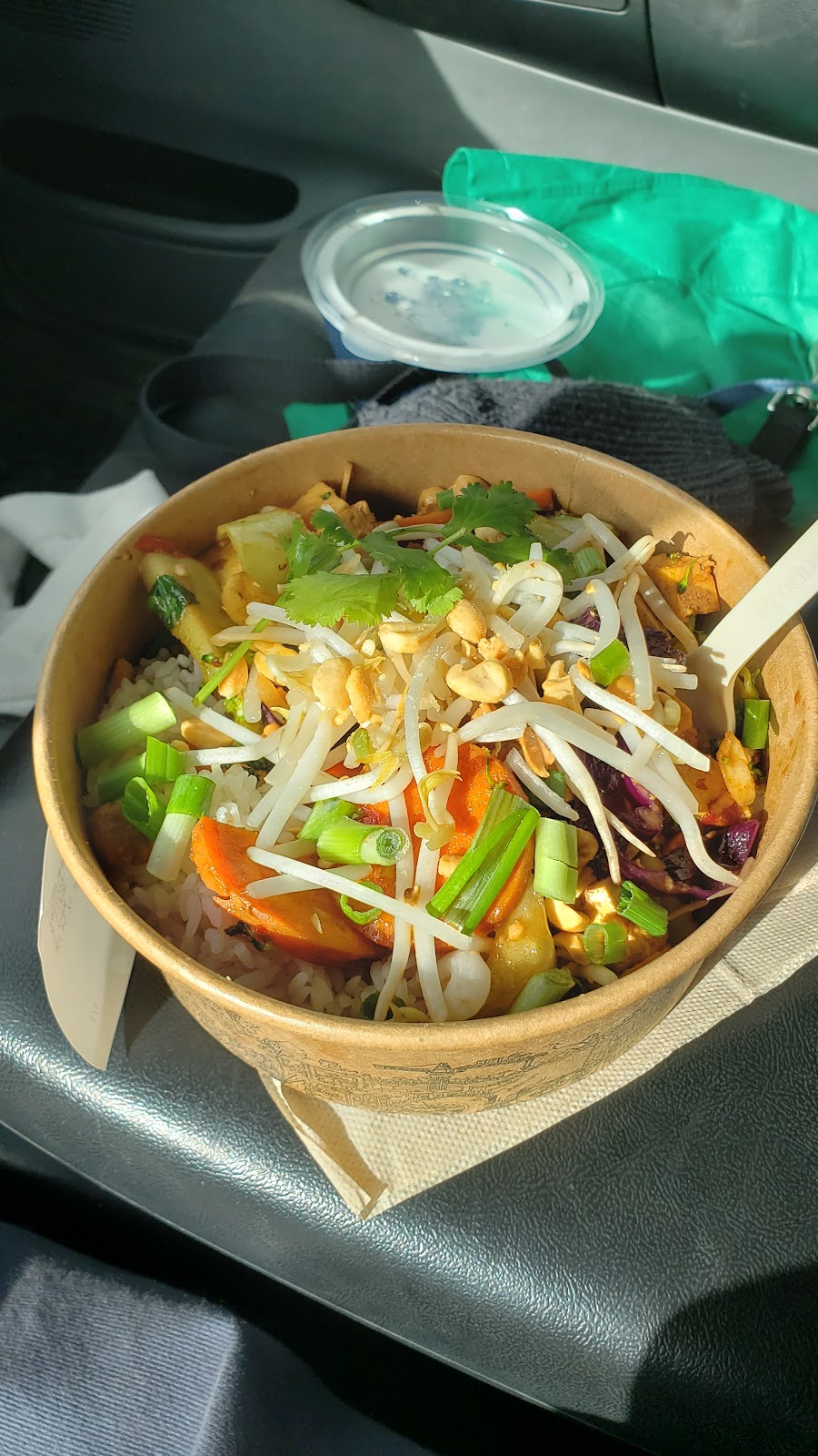 Noodlebox | 32555 London Ave, Mission, BC V2V 6M7, Canada | Phone: (604) 814-6339