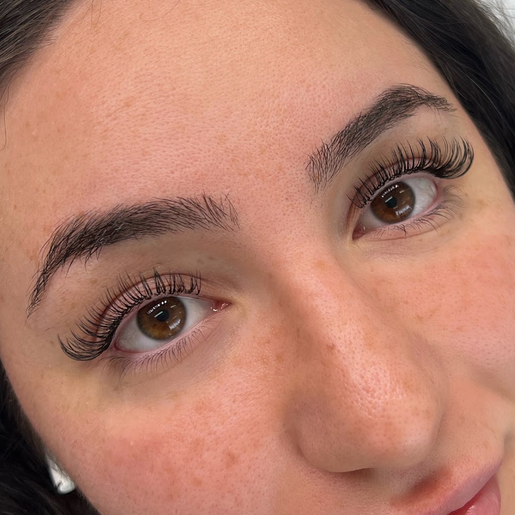 Salon PBeauté | 328A Bd du Curé-Labelle, Fabreville, QC H7P 2P1, Canada | Phone: (514) 825-0777