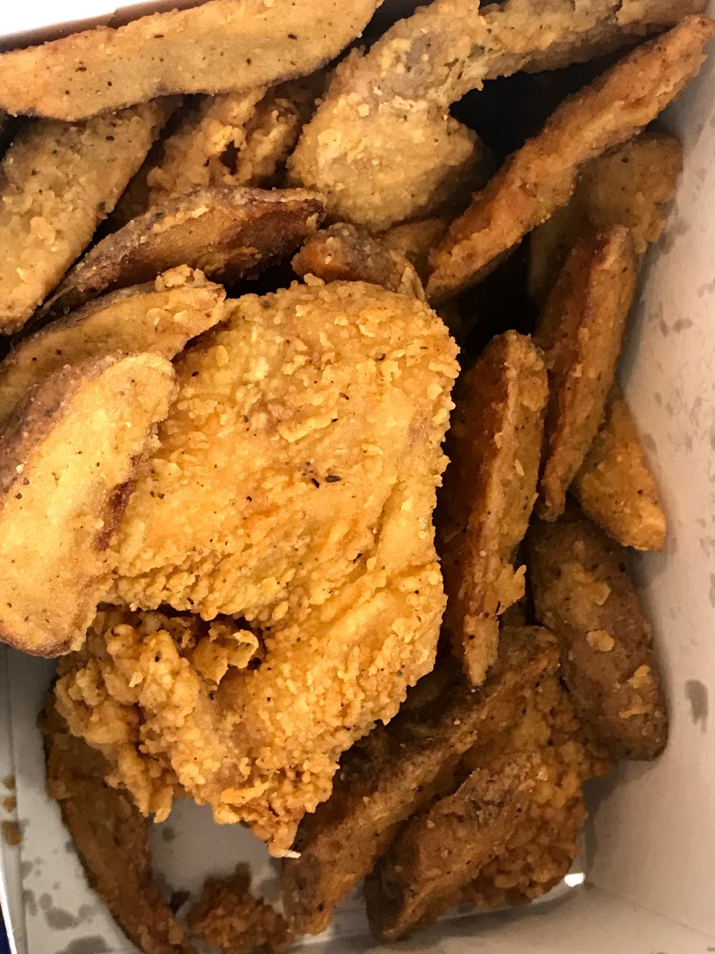 Mary Browns | 1395 Torbay Rd, Torbay, NL A1K 1B3, Canada | Phone: (709) 437-6111