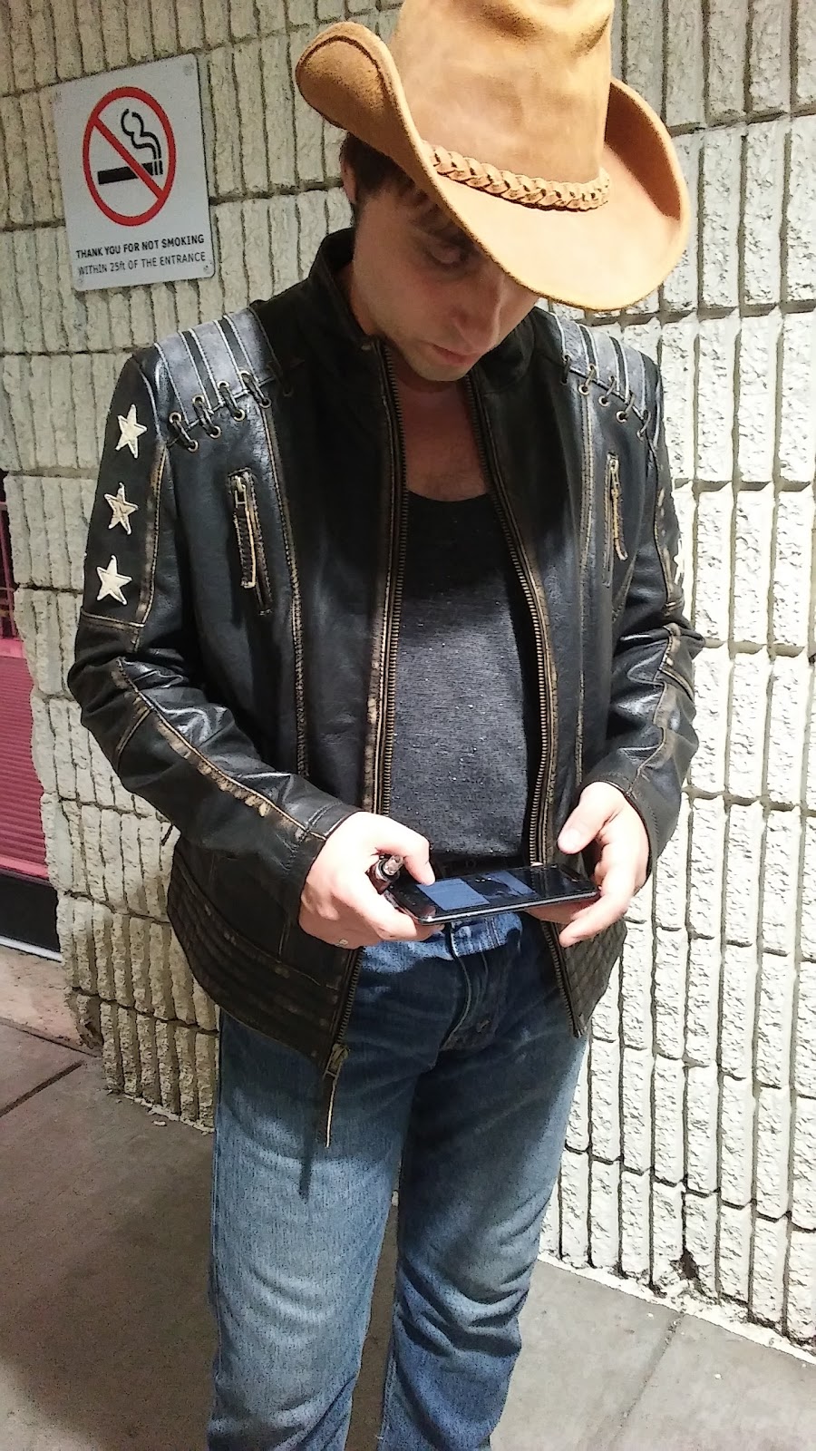 wilson leather outlet stores on Wilsons Leather Outlet 1906 Military Rd Niagara Falls Ny 14304 Usa