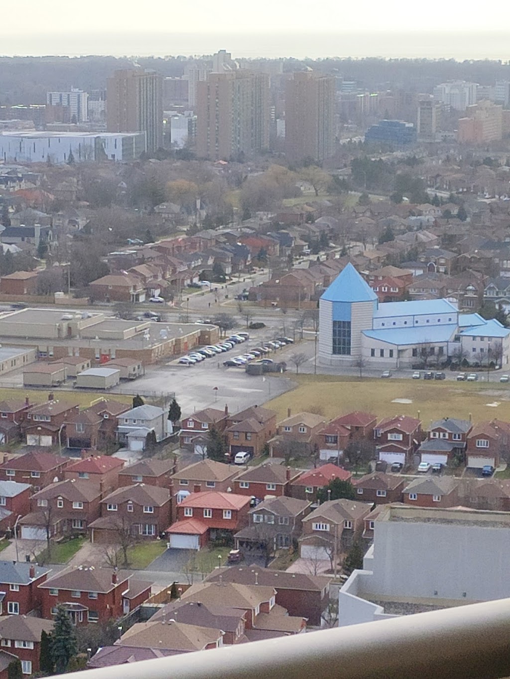 Maplewood Suites - Square One | 310 Burnhamthorpe Rd W, Mississauga, ON L5B 4P9, Canada | Phone: (647) 281-5002