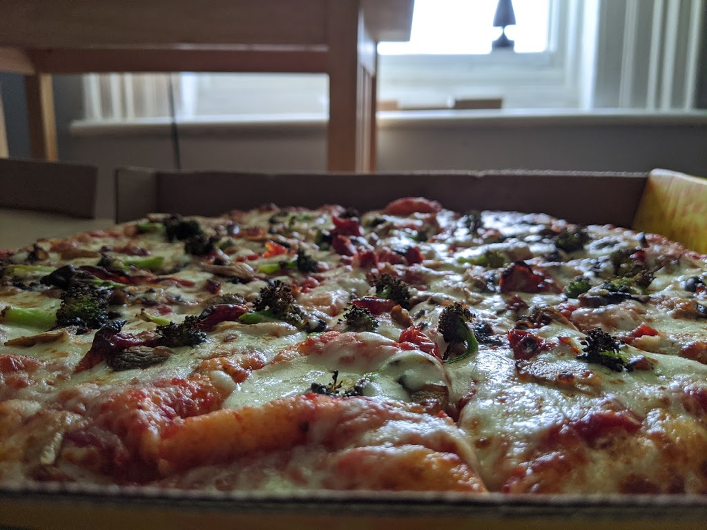 Ginos Pizza | 188 Ontario St, Stratford, ON N5A 3H4, Canada | Phone: (866) 310-4466