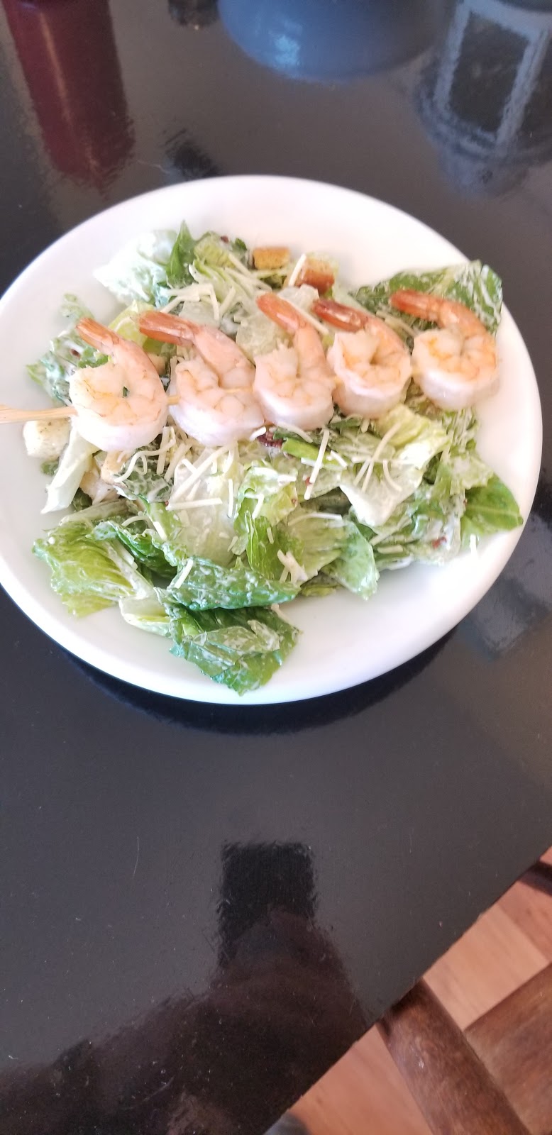 MacFarlane Lantern Restaurant | 10163 Durham St, Pugwash, NS B0K 1L0, Canada | Phone: (902) 305-4242