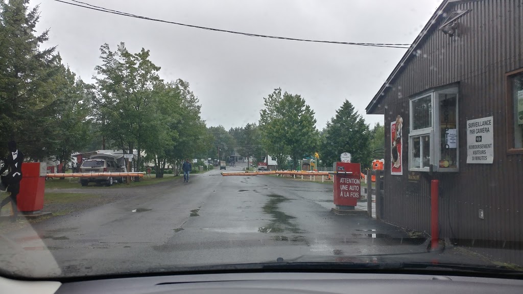 Camping La Rochelle Inc | 471 Rue des Marguerites, Trois-Rivières, QC G8W 2B6, Canada | Phone: (819) 372-9636
