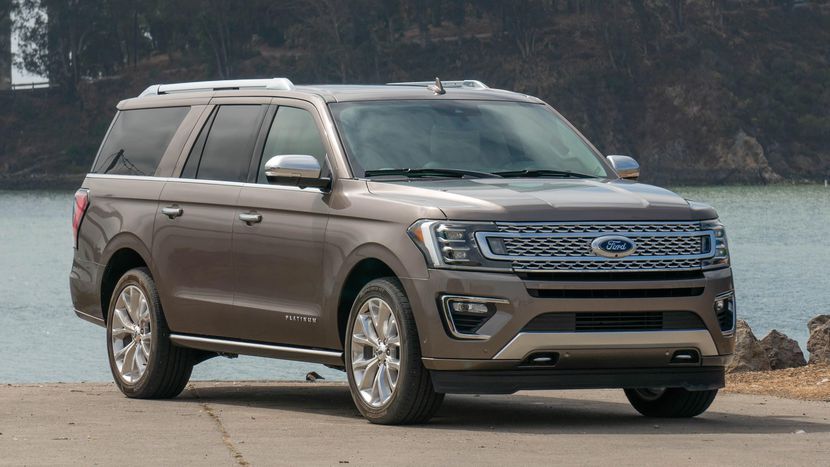 Airport Limo Service Hamilton | 1208 Upper Wentworth St, Hamilton, ON L9A 5G2, Canada | Phone: (289) 659-3786